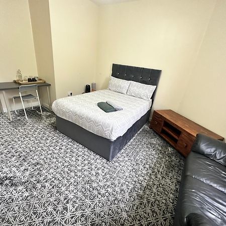 Ibrox Guesthouse Glasgow Esterno foto